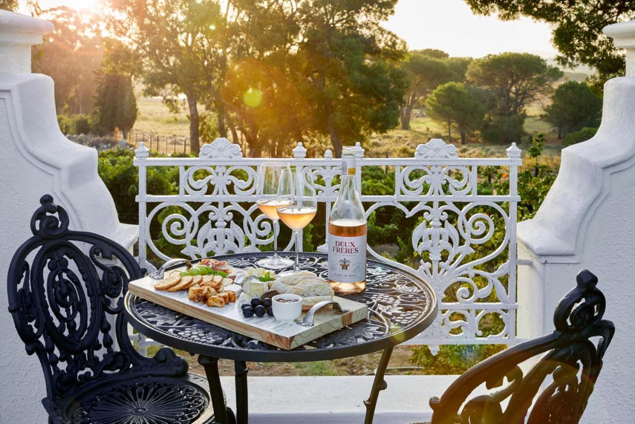 Deux Freres Wine Estate & Luxury Villas Стеленбош Екстериор снимка